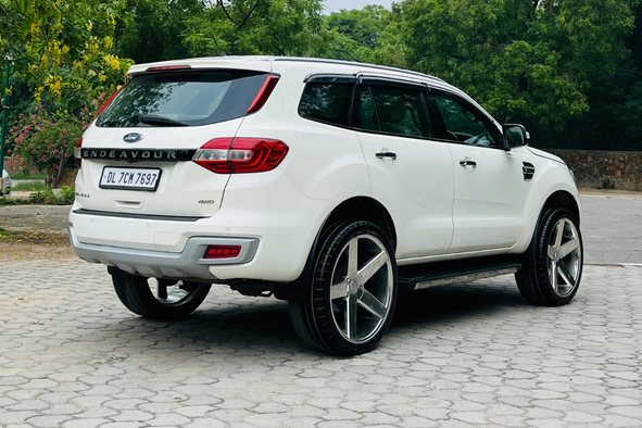 2017 Endeavour 3.2 L Titanium 4×4