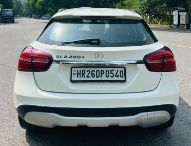 2018 GLA 200D