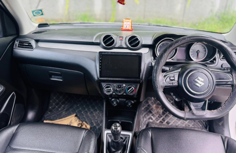 2019 MARUTI SWIFT VXI