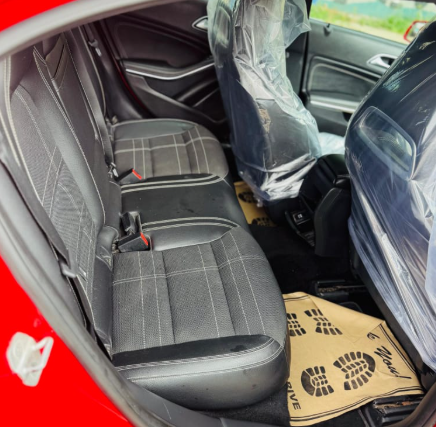 2014 Mercedes Benz A180