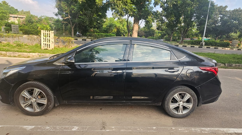 2019 VERNA SX (diesel)